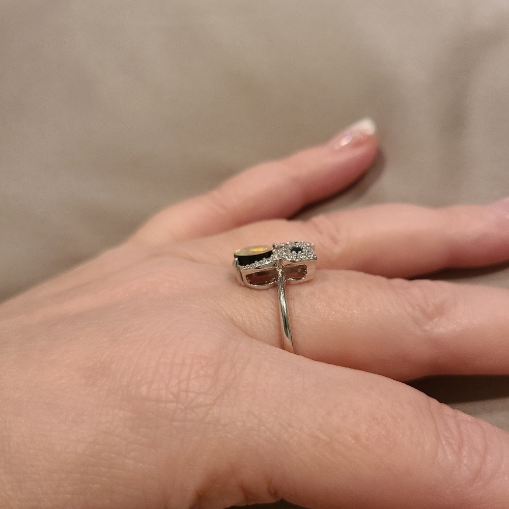 Mother of pearl owl ring sterling silver cubic zirconia - Picture 4 of 7